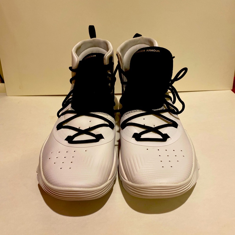 Under Armour SC 3Zero 2 Basketball Shoes